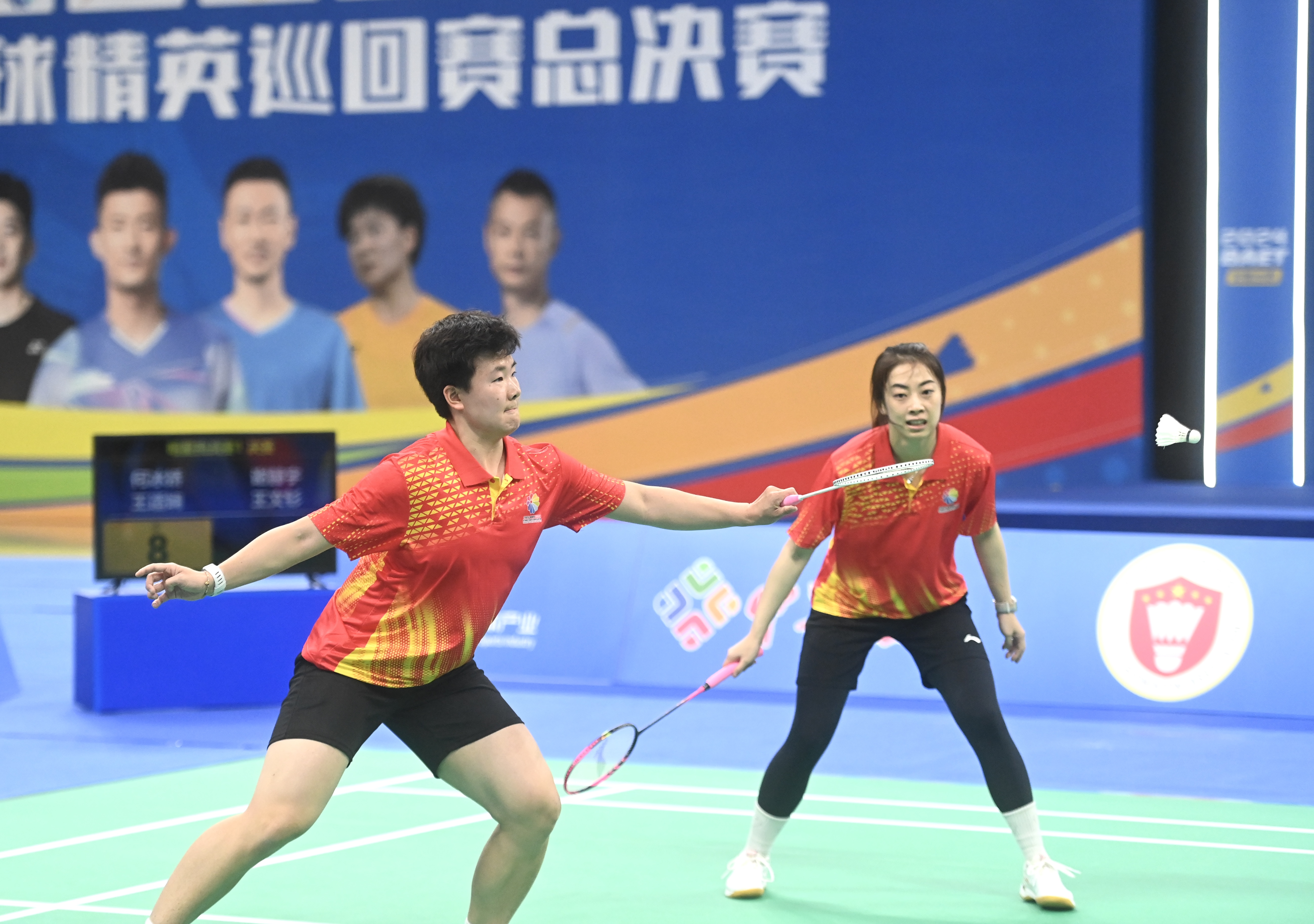 半岛体育官网入口-关于羽毛球赛事惊心动魄，选手拼尽全力的信息